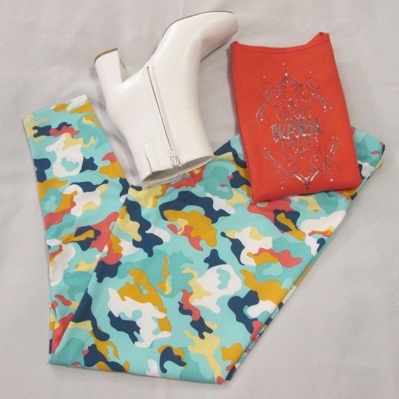 Champion Pants - 💗 CHAMPION AUTHENTIC ABSTRACT CAMO MULTI-COLOR LEGGINGS – L